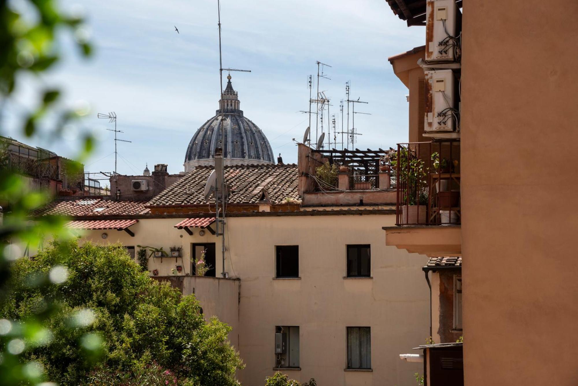 Vatican Boutique Apartment With St Peters Dome View Roma Exterior foto