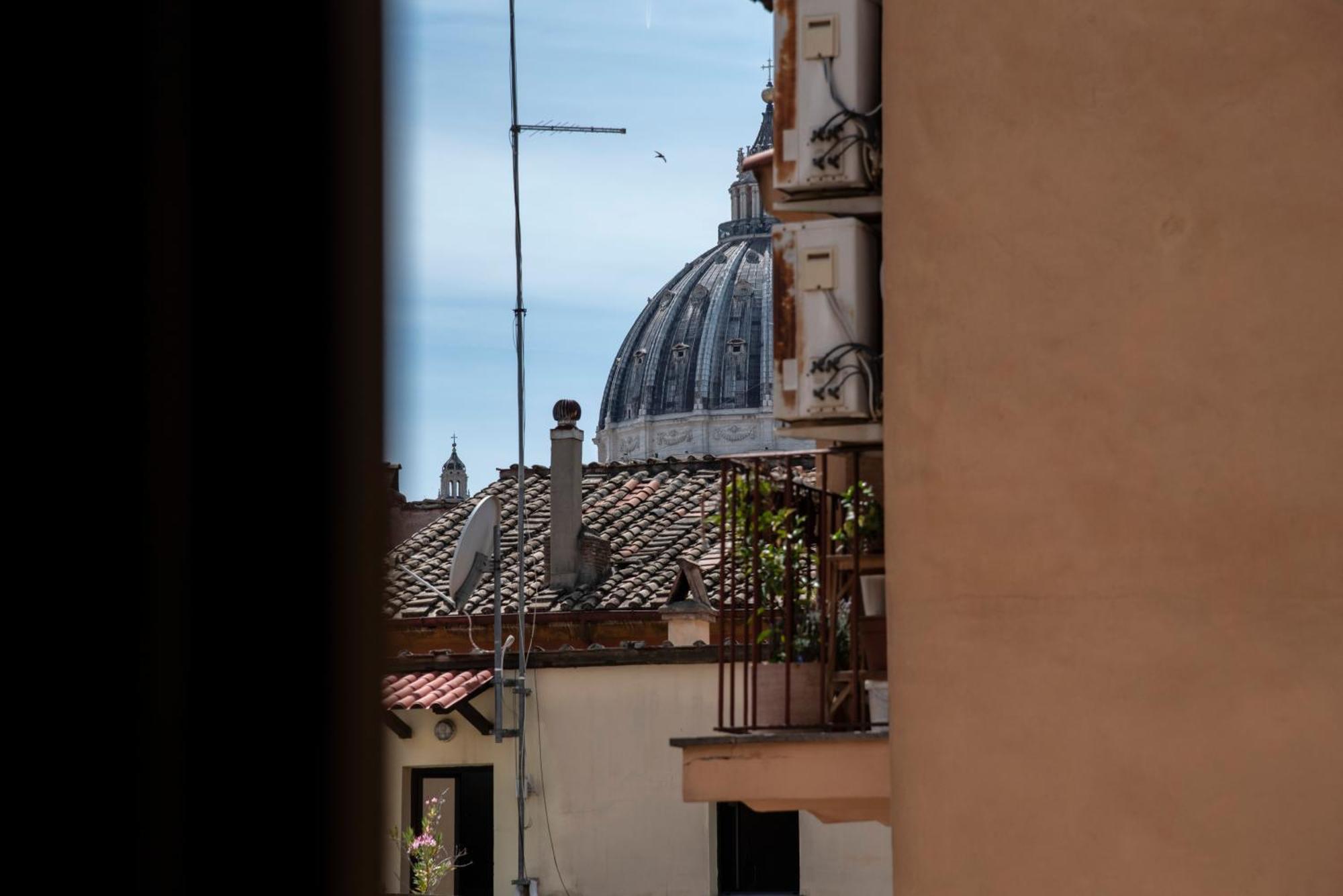 Vatican Boutique Apartment With St Peters Dome View Roma Exterior foto